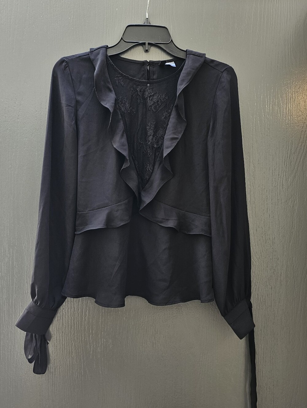 Women's H&M Black Blouse Size 4